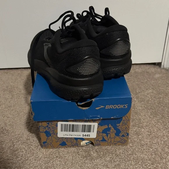 Brooks Women’s Ghost 16 7.5 - Picture 2 of 8